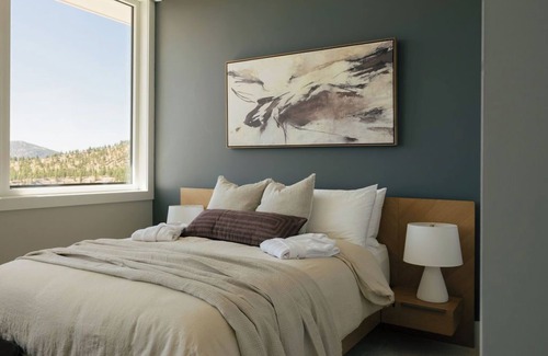 Okanagan-Similkameen Bed & Breakfast | Modern & Upscale | Sendero Suite at Bialto Bed & Breakfast