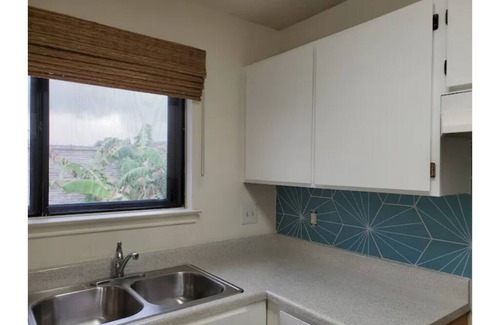 Wells Branch House | Modern Urban House-Domain up to 8 people