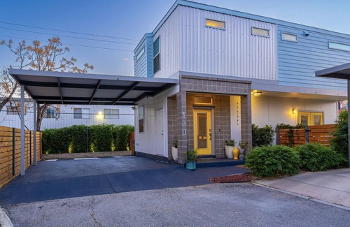Tobin Hill House | Modern urban spot for a fun, city getaway