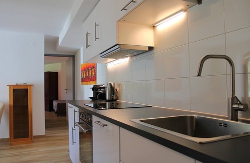 Tschagguns Apartment | Modern vacation apartment with terrace, garden and breathtaking mountain views