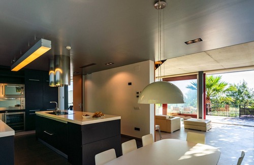 Sitges Villa | Modern Villa Arago with sea views and private pool