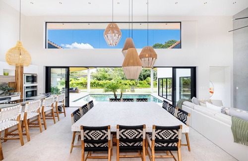 Tamarindo Villa | Modern villa at exclusive Hacienda Pinilla 5min from beach/golf & beach club
