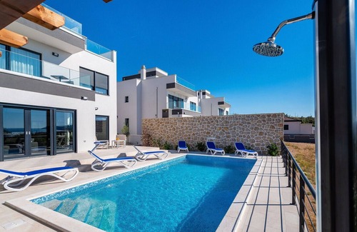 Rovanjska Villa | Modern Villa Carpe Diem, in Dalmatia, with a Pool
