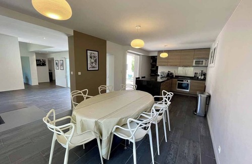 Cala Rossa Villa | Modern Villa Domaine Cala Rossa swimming pool private beach on foot 7bed/7bath