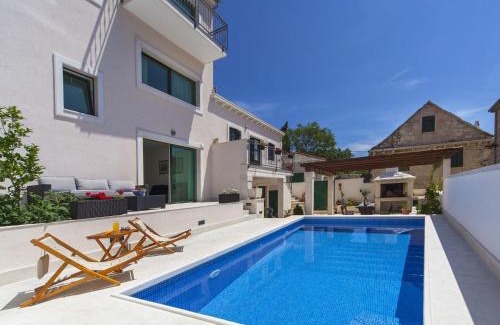 Povlja Villa | Modern Villa in Povlja with Pool