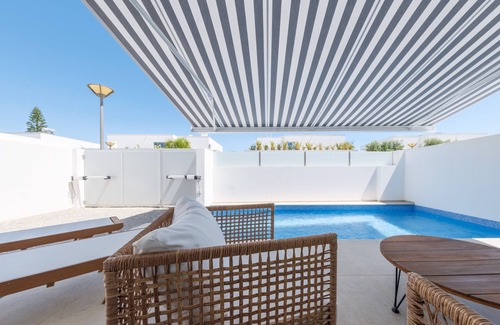 Ameijeira Villa | Modern villa near beach [124]