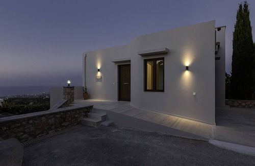 Roussospiti Villa | Modern Villa Noesis with pool in Roussospiti