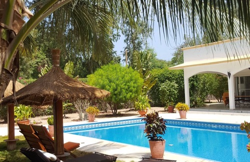 Mbour Villa | Modern villa, very large pool, not overlooked, 300 m from the beach