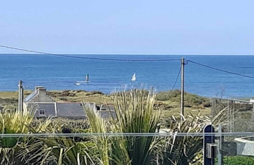 Plouarzel Villa | modern villa with spa and stunning views of the Iroise sea.