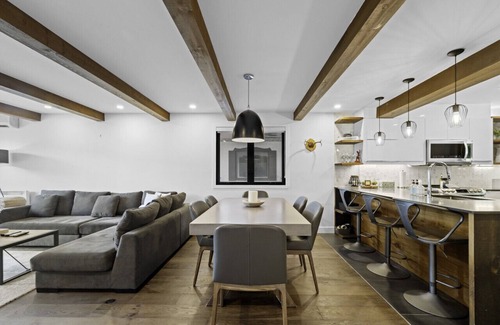 Mont-Tremblant Condo | Modern & Warm Condo with Views of Mont-Tremblant