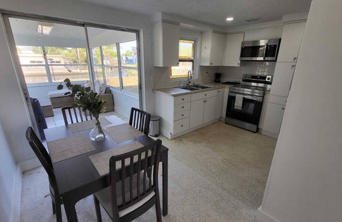 Killarney Shores To The Gulf House | Modern Water Front House