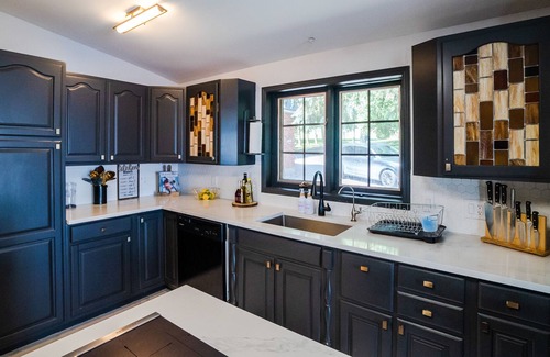 Augusta Cottage | Modern Waterfront Cottage With Heated Pool by 1000 Islands!
