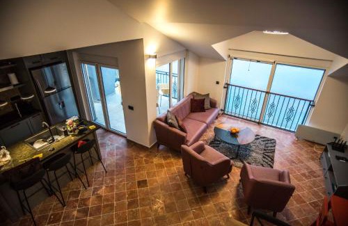 Donja Kostanjica Apartment | Modern Waterfront 3-Bed Apartment