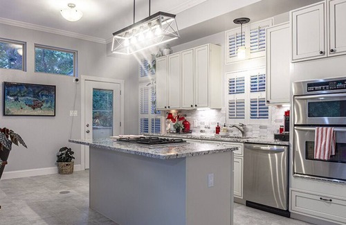 Highland Village House | Modern + Welcoming Lake Side Oasis
