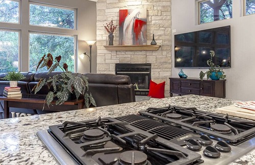 Highland Village House | Modern + Welcoming Lake Side Oasis