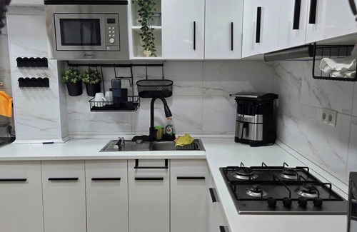 Terrassa Apartment | Modern Whole Lodging, Barcelona Terrassa