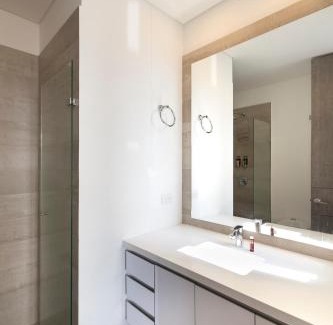 El Poblado Apartment | Moderna y cómoda suite Gym y Pool El Poblado 1002