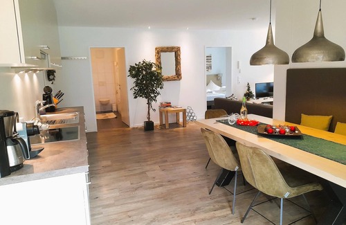 Tschagguns Apartment | Moderne Ferienwohnung für 6 Personen mit 2 Terassen uns Hammer Aussicht