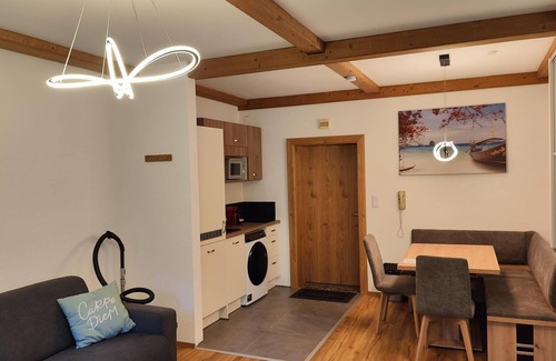 Millstatt Apartment | Moderne Ferienwohnung nur 500m vom Millstätter See entfernt