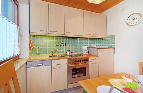 Eimelrod Apartment | Moderne Ferienwohnung mit Garten in Eimelrod, cleaning included