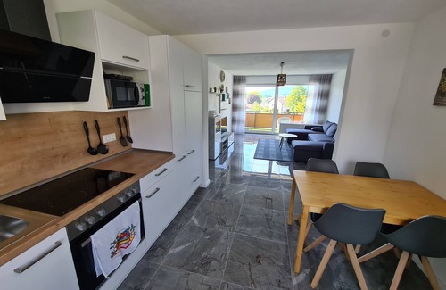 Marktredwitz Condo | Moderne große Wohnung in Wunsiedel