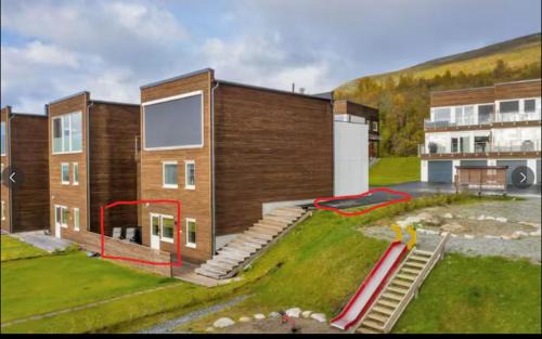 Tromso Apartment | Moderne hybel nær naturen - gratis parkering!