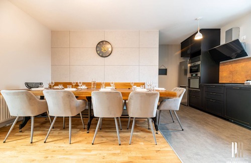 Piechowice House | Moderne Rustieke Villa in de Bergen op een Besloten Terrein van 5000 m2