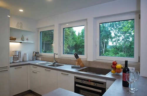 Donaueschingen Apartment | Moderne Wohnung im Grünen mit Privatem Garten