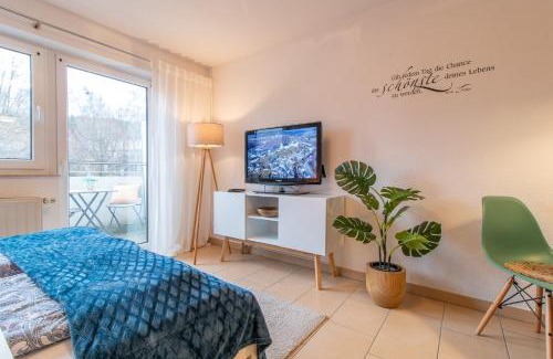 Schwarzenberg/Erzgeb. Apartment | Modernes Apartment im Grünen I Balkon I WLAN I Stellplatz