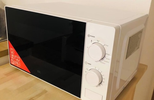 Waldstetten Apartment | Modernes Apartment Mit: Stellplatz/netflix/amazon Prime Video