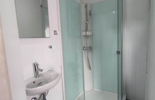 Hugelsheim Apartment | Modernes einzimmer Apartment