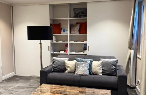 Farmsen - Berne Apartment | Modernes & Komfortables 1 Zimmer Privatwohnung im Einfamilienhaus