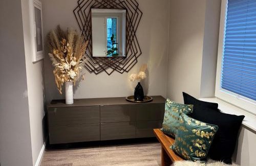 Farmsen - Berne Apartment | Modernes & Komfortables 1 Zimmer Privatwohnung im Einfamilienhaus