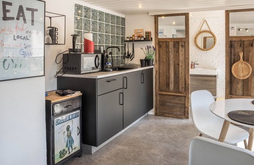 Seevetal Apartment | "Modernes Landapartment" close to the Lake with Terrace & Wi-Fi
