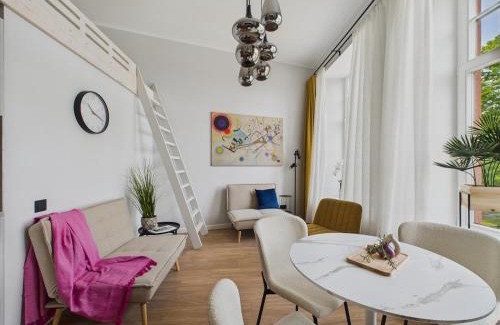 Old Town Apartment | Modernist Loft Studio in Old Town