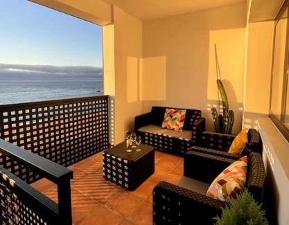 Puerto de la Cruz Apartment | Moderno apartamento frente al mar