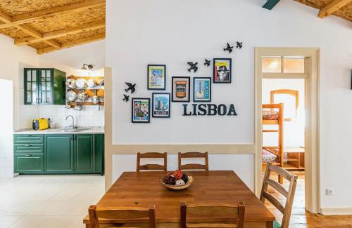 Santa Engracia Apartment | Moderno Apartamento em Bairro típico Lisboeta