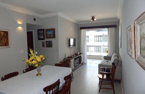 Braga Apartment | Moderno e reformado 2 quartos com varanda e garagem