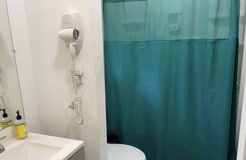 Bacliff Apartment | Modest Apartment in Bacliff, TX Unit#1