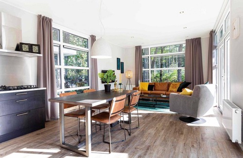 Municipality of Ede Ski Chalet | ✓ Module Special at Landgoed de Scheleberg ✓ Holiday home for 4 persons ✓ Located in Lunteren (Gelderland) ✓ Holiday park on the Veluwe ✓ Book directly through the park