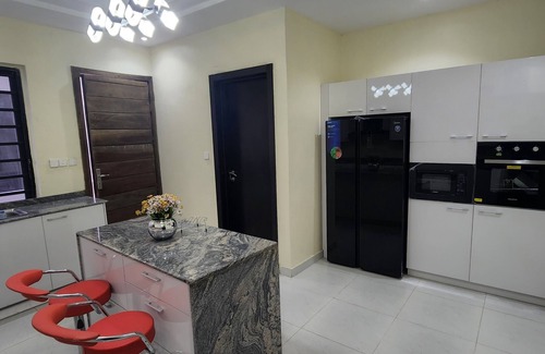 Ofin Villa | Modupe is a fully equipped villa in Lekki Lagos
