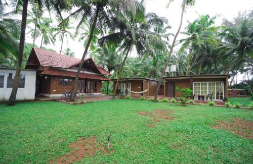 Hosdurg House | Mogra Nilayam