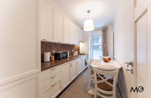 Tractorul Apartment | MoHost - Sonia