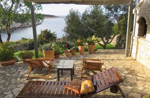Cove Rogacic House | Moja posebna kuća na osami kraj mora