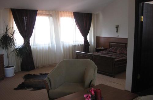 Old Town Hotel | Molerite Complex