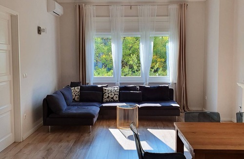 Kecskemet Apartment | MoMa Homes Kecskemét