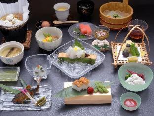 Ukyo Ward Hotel | Momijiya Honkan Takaosansou