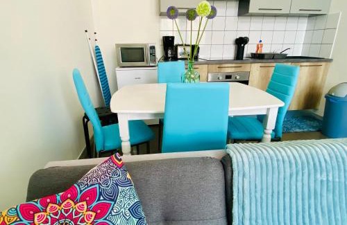 Florange Apartment | Mon indépendant Wifi Parking Terrasse Un-Séjour-à-Part