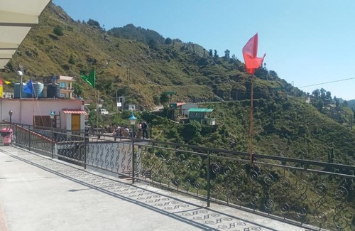 Suwakholi House | Monaal pyaari pahadi