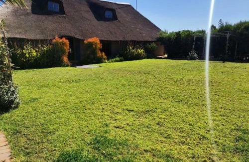 Mahikeng Bed & Breakfast | Monakaladi Gardens Function Venue and Homestead